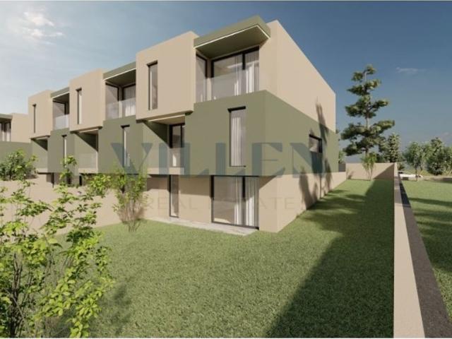 à venda Casa Exclusiva de 303 m2, Vila Nova de Famalicão, Braga