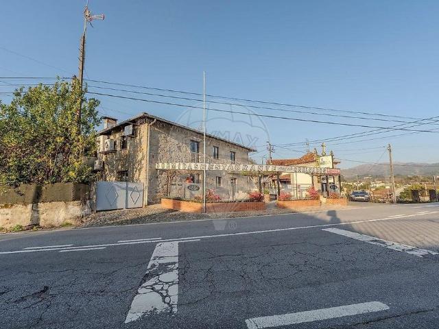 à venda Casa Exclusiva de 300 m2, Póvoa de Lanhoso, Portugal