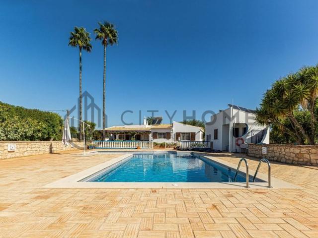 à venda Casa de alto padrão de 305 m2, Alcaria, Albufeira, Faro