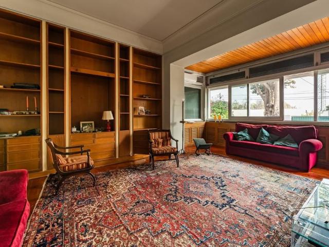à venda Casa Exclusiva de 313 m2, Cascais, Portugal