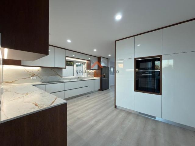 à venda Casa Exclusiva de 320 m2, Aveiro