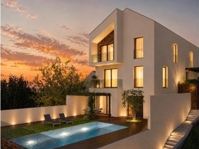 à venda Casa Exclusiva de 430 m2, Coimbra, Portugal