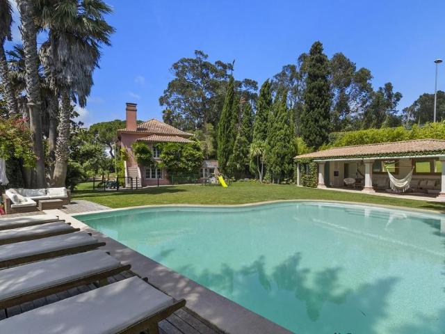à venda Casa Exclusiva de 544 m2, Cascais, Lisboa