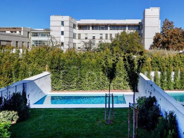 à venda Casa Exclusiva de 575 m2, Centro Cascais, Cascais, Lisboa