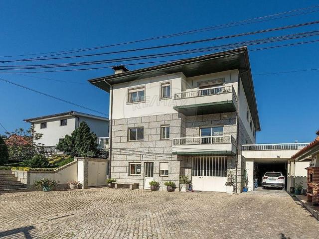 à venda Casa Exclusiva, Guimarães, Portugal