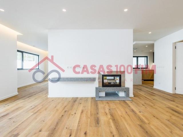 à venda Casa Exclusiva, Leiria