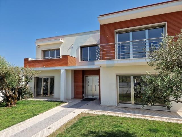 à venda Casa Exclusiva, Pombal, Leiria