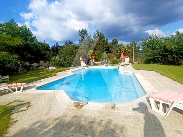 à venda Casa Exclusiva de 523 m2, Viseu