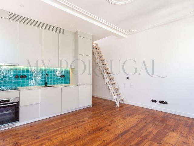 à venda Cobertura de luxo de 106 m2, Mouraria Madalena, Lisboa