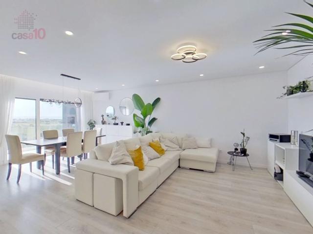 à venda Duplex de alto padrão de 281 m2, Alto dos Moinhos, Montijo, Setúbal