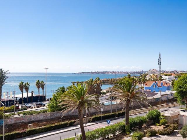 à venda Cobertura de alto padrão de 438 m2, Cascais, Lisboa