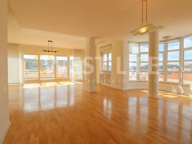 à venda Duplex de alto padrão, Torres Vedras Sao Pedro e Santiago, Torres Vedras, Lisboa