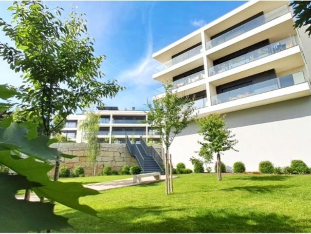 à venda Duplex de alto padrão, Viseu