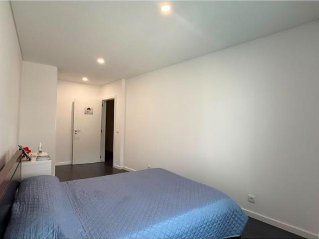 à venda Duplex de alto padrão de 162 m2, Odivelas, Lisboa