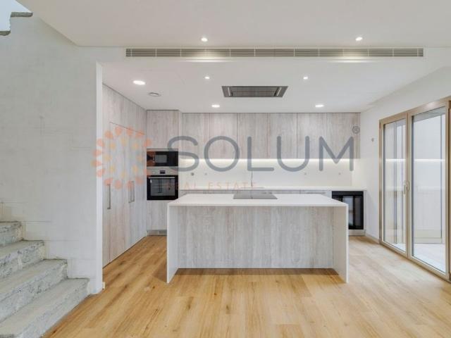 à venda Duplex de luxo de 278 m2, Montijo, Portugal