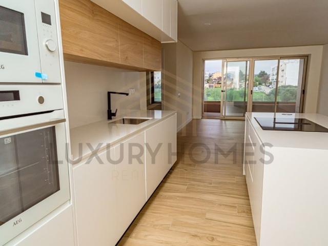 à venda Duplex de luxo de 366 m2, Loulé, Faro