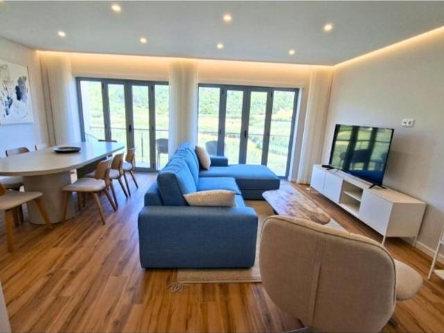 à venda Duplex de luxo de 145 m2, Sul, Nazaré, Leiria