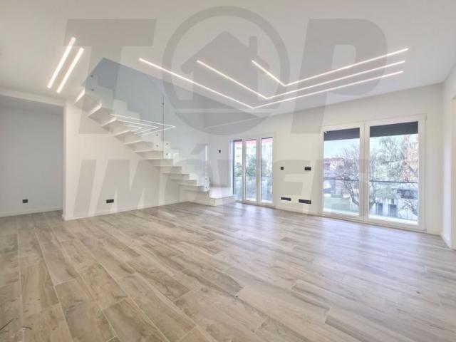 à venda Duplex de luxo de 170 m2, Vale Figueira Santa Iria de Azoia, Loures, Lisboa