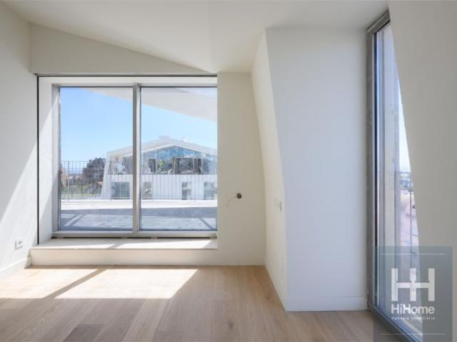 à venda Duplex de luxo de 208 m2, Lisboa, Portugal