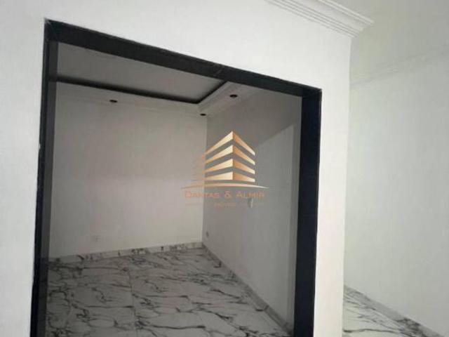 À venda excelente sobrado na Vila Fátima, com 160m² com terreno com 400m² construído, com área gourm