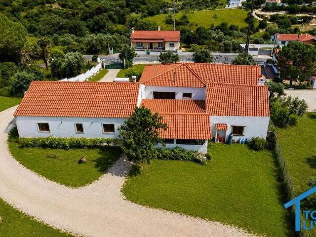 à venda Exclusiva casa geminada, Tomar, Santarém