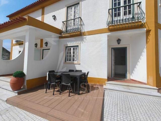 Casa de 400 m² à venda Caldas da Rainha, Portugal