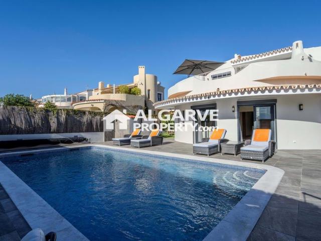 à venda Exclusiva mansão de 3 dormitórios, Vilamoura, Faro