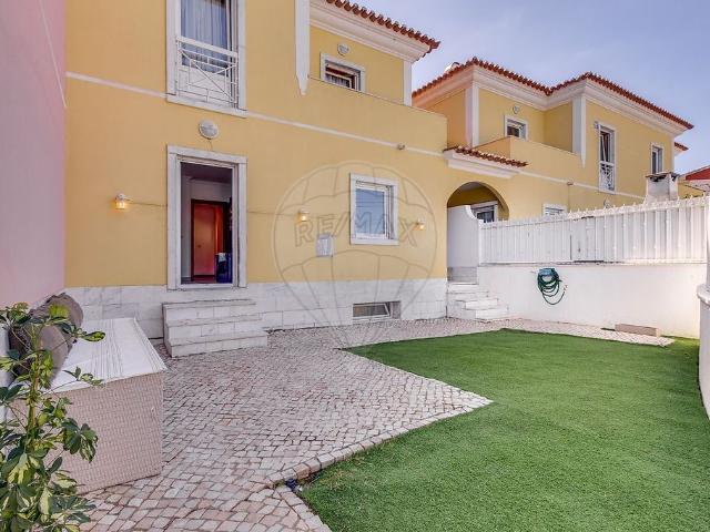 à venda Mansão de 245 m2, Alcabideche, Lisboa