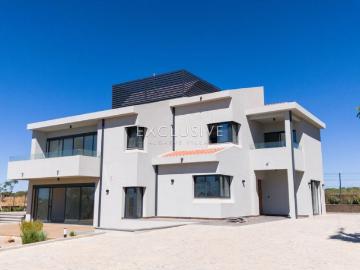 à venda Exclusiva mansão de 271 m2, Loulé, Faro