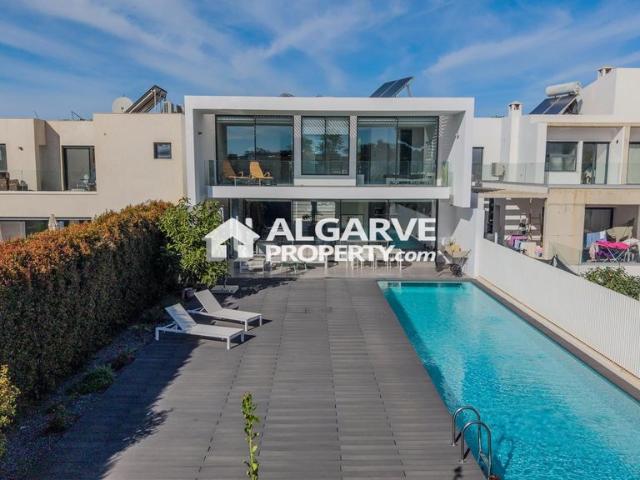 à venda Exclusiva mansão de 290 m2, Vilamoura, Faro