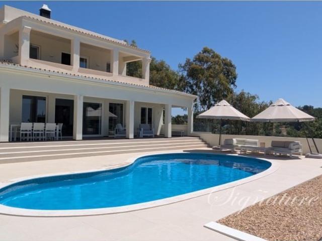 à venda Exclusiva mansão de 325 m2, Poco Geraldo, Loulé, Faro