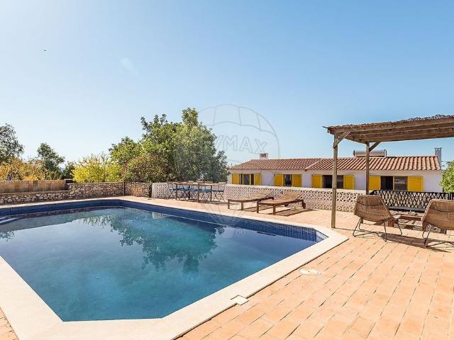 à venda Mansão de 365 m2, Paderne, Portugal