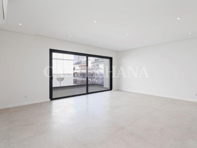 à venda Apartamento de alto padrão de 242 m2, Conceicao, Tavira, Faro
