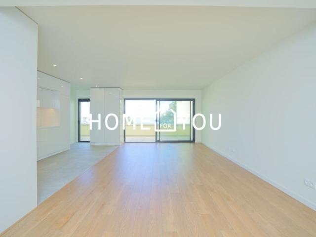 à venda Luxuoso apartamento de 104 m2, Sesimbra, Setúbal