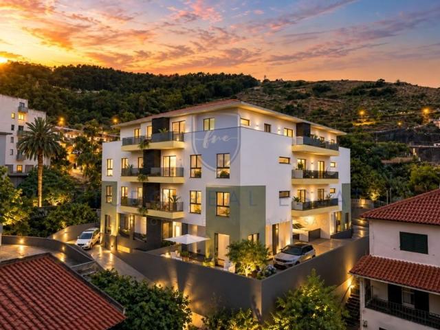 à venda Luxuoso apartamento de 109 m2, Santa Cruz, Madeira