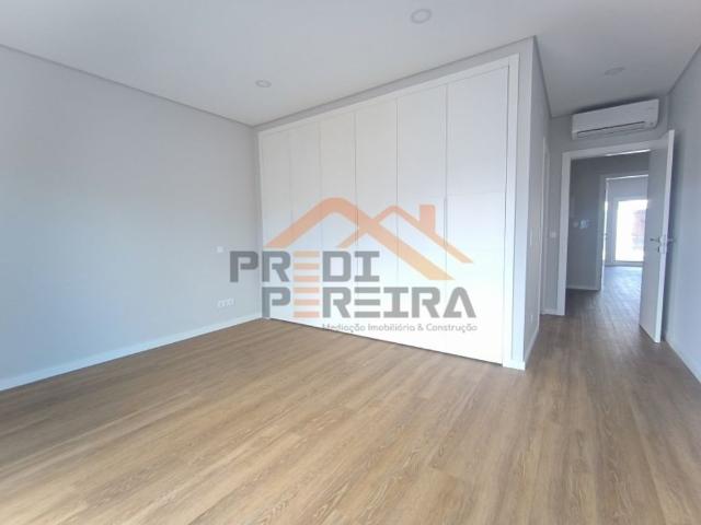 à venda Apartamento de alto padrão de 100 m2, Paradela, Loures, Lisboa