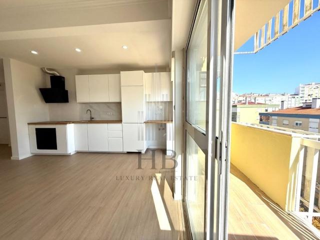 à venda Luxuoso apartamento de 101 m2, Casal de Sao Bras Sao Bras, Amadora, Lisboa