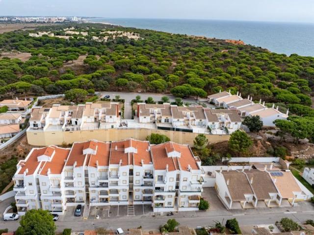 à venda Luxuoso apartamento de 113 m2, Alfa Mar, Albufeira, Faro
