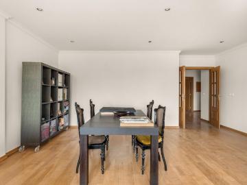 à venda Luxuoso apartamento de 124 m2, Lisboa, Portugal