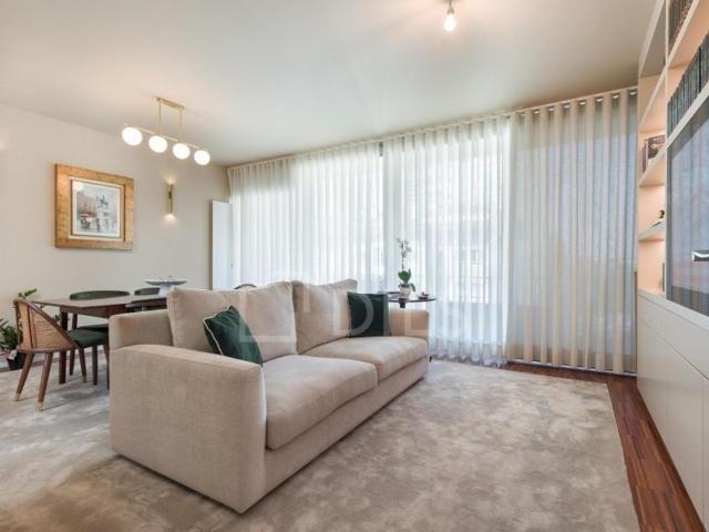 à venda Luxuoso apartamento de 126 m2, Lordelo Lordelo do Ouro, Porto
