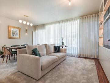 à venda Luxuoso apartamento de 126 m2, Lordelo Lordelo do Ouro, Porto