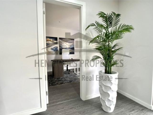 à venda Luxuoso apartamento de 128 m2, Olhão, Portugal