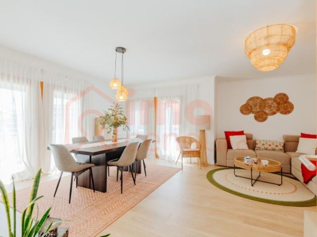 à venda Luxuoso apartamento de 122 m2, Loures, Lisboa