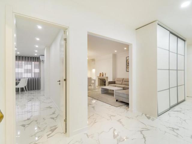 à venda Luxuoso apartamento de 123 m2, Cascais, Portugal