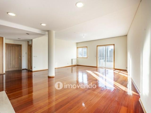 à venda Apartamento de luxo de 200 m2, Braga, Portugal