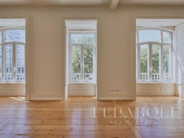 à venda Luxuoso apartamento de 135 m2, Lisboa
