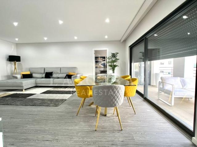 à venda Apartamento de alto padrão, Olhão, Faro