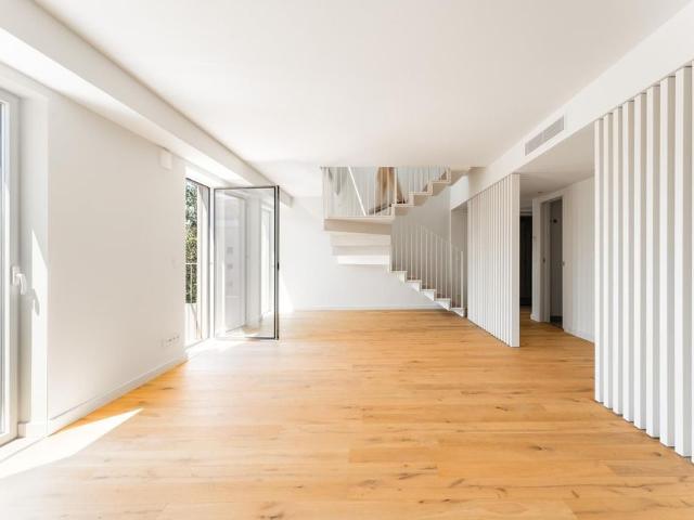 à venda Luxuoso apartamento de 138 m2, Lisboa