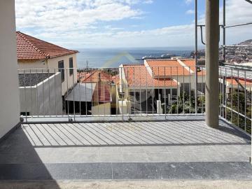 à venda Luxuoso apartamento de 130 m2, Funchal, Madeira