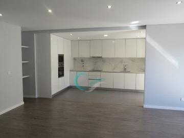 à venda Apartamento de alto padrão de 130 m2, Vale de Milhacos, Seixal, Setúbal